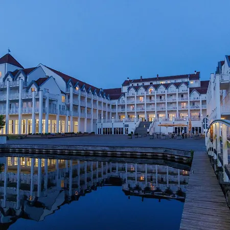 Vakantiehuis Cozy Holiday Near The Lake Rheinsberg