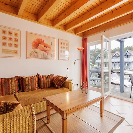 Cozy Holiday Near The Lake Vakantiehuis Rheinsberg